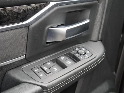 New 2026 RAM 2500 Big Horn AWD/4WD image 15
