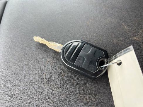 Used 2011 Ford F350 Lariat w/ Camper Pkg AWD/4WD image 17