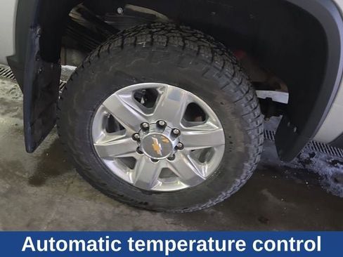 Used 2022 Chevrolet Silverado 3500 LTZ image 26