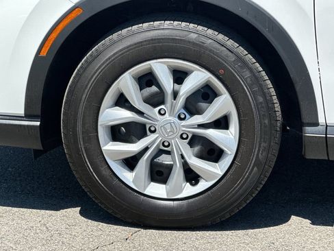 Used 2025 Honda CR-V LX image 24