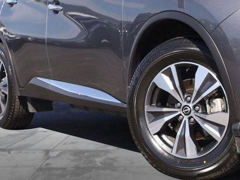 Used 2024 Nissan Murano SV FWD image 3