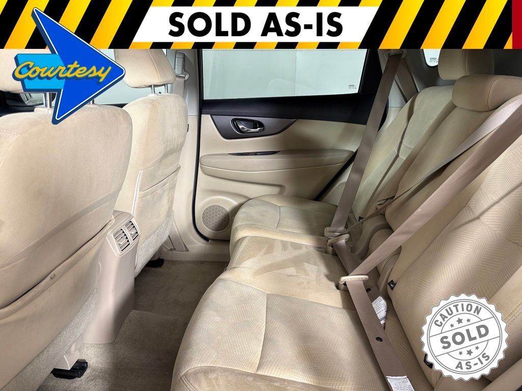 Used 2015 Nissan Rogue S FWD image 35