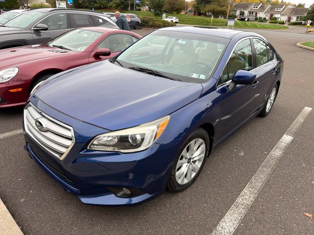 Used 2015 Subaru Legacy 2.5i Premium AWD/4WD image 3
