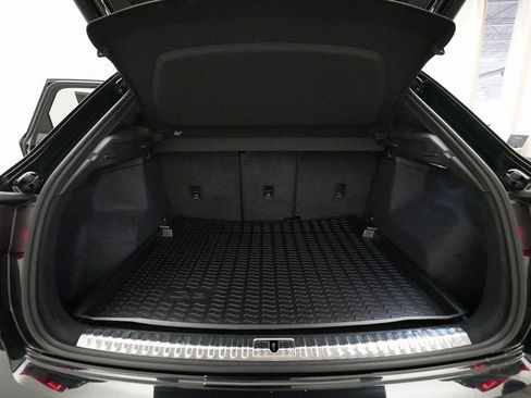 Used 2025 Audi Q3 2.0T Premium Plus w/ Premium Plus Package image 32