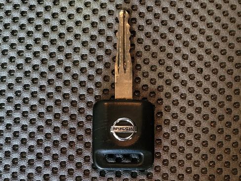 Used 2016 Nissan Frontier S RWD image 32