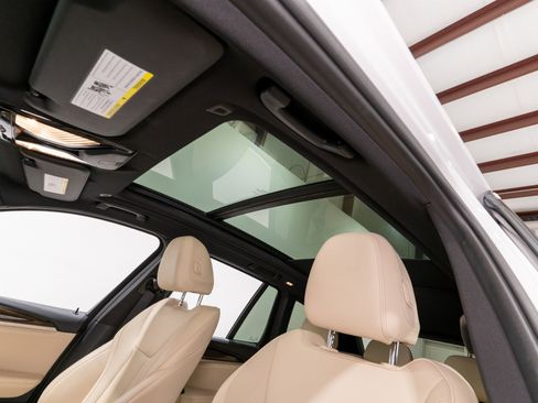 Used 2023 BMW X3 sDrive30i w/ Convenience Package image 18