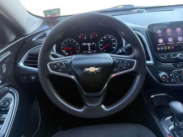Used 2022 Chevrolet Malibu LT FWD image 14