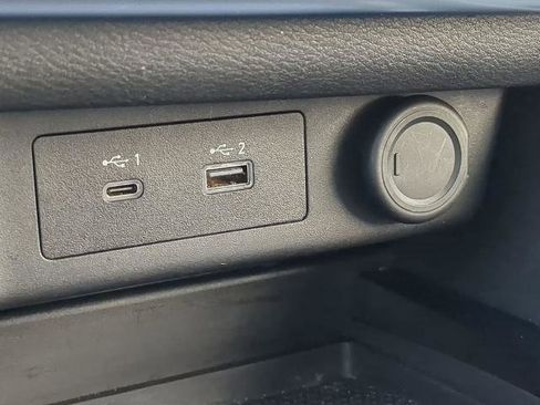 Certified 2023 Nissan Rogue SV FWD image 21