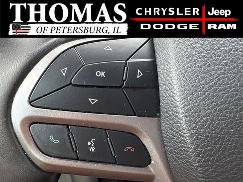Used 2019 Jeep Cherokee Limited AWD/4WD image 14