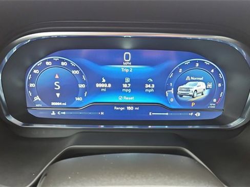 Used 2023 Chevrolet Tahoe LT w/ Luxury Package image 12