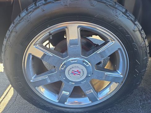 Used 2008 Cadillac Escalade EXT image 58