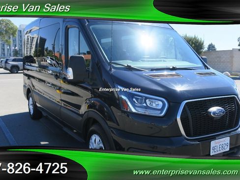 Used 2023 Ford Transit 350 XLT image 3