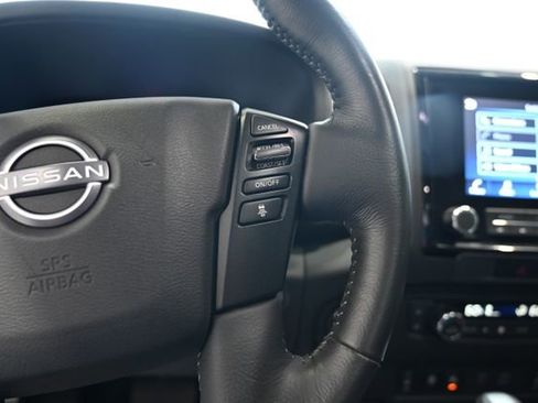 Used 2023 Nissan Frontier SV w/ SV Premium Package image 26