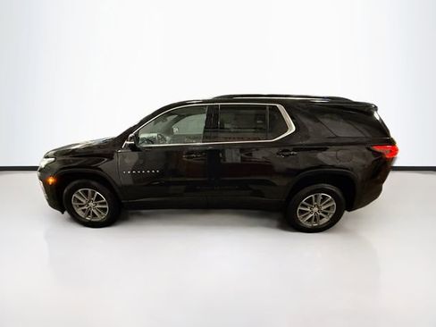 Used 2023 Chevrolet Traverse LT image 9