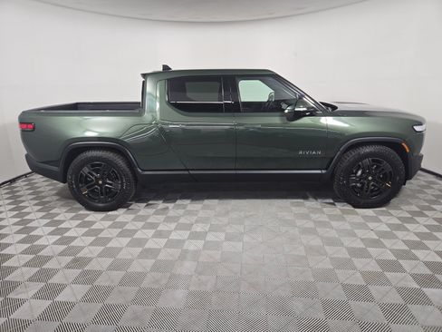 Used 2024 Rivian R1T Adventure AWD/4WD image 6