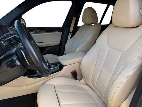 Used 2021 BMW X3 xDrive30i image 9