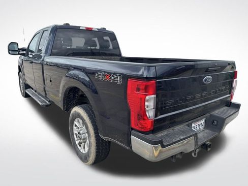 Used 2021 Ford F250 XL w/ STX Appearance Package AWD/4WD image 5