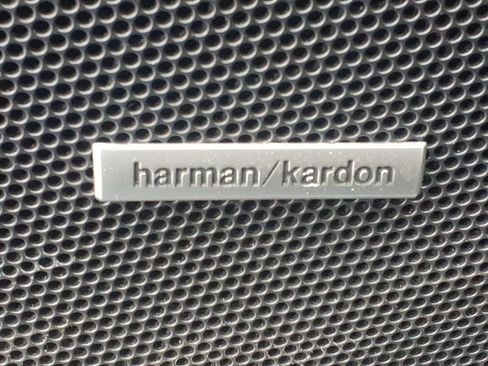 Used 2021 Subaru Forester Touring image 27