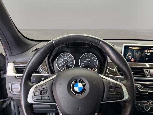 Used 2017 BMW X1 sDrive28i FWD image 18