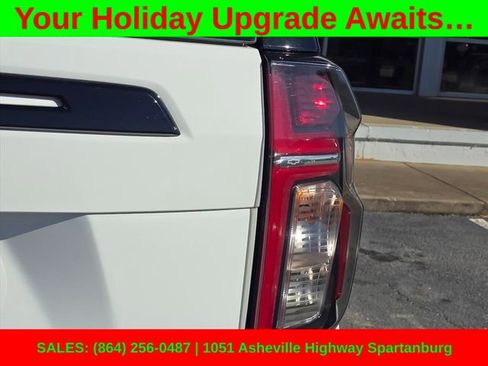 Used 2023 Chevrolet Tahoe RST image 25