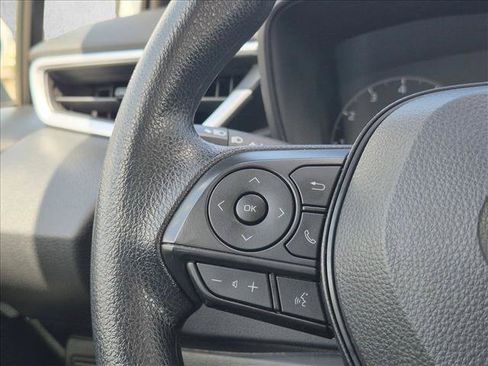 Used 2024 Toyota Corolla LE FWD image 14