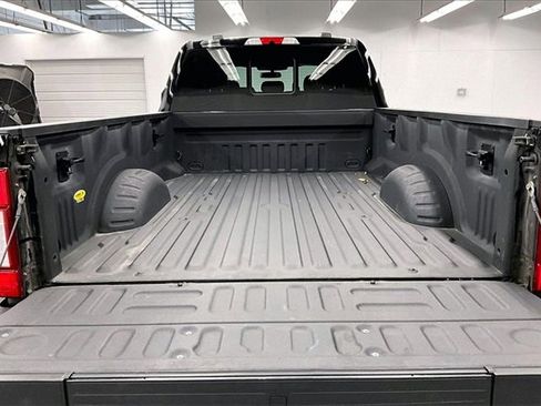 Used 2022 Ford F250 Platinum image 31