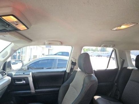 Used 2014 Toyota 4Runner SR5 RWD image 11