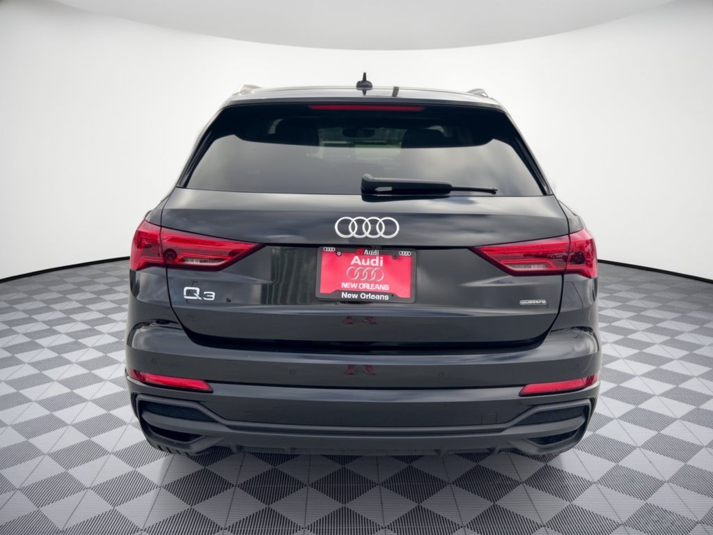 Used 2024 Audi Q3 2.0T Premium AWD/4WD image 11
