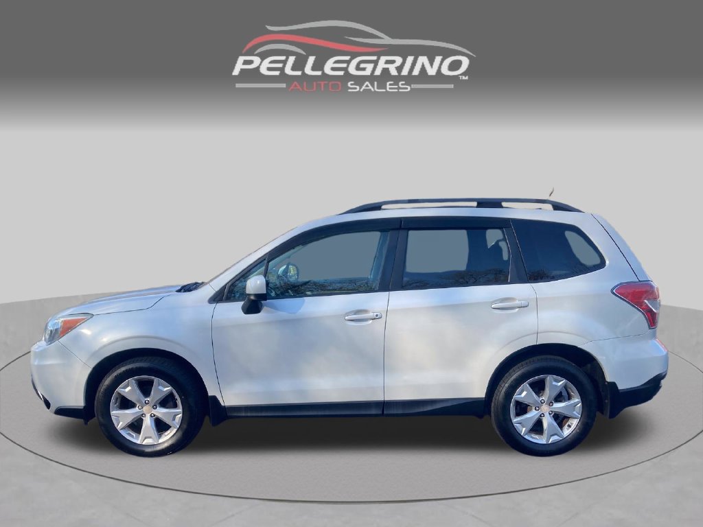 Used 2015 Subaru Forester 2.5i Premium w/ All-Weather Package AWD/4WD image 3