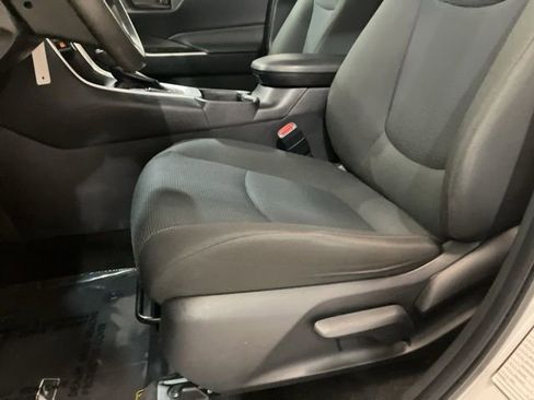 Used 2024 Toyota RAV4 LE image 10