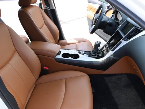 Used 2024 INFINITI Q50 Luxe w/ Cargo Package RWD image 31