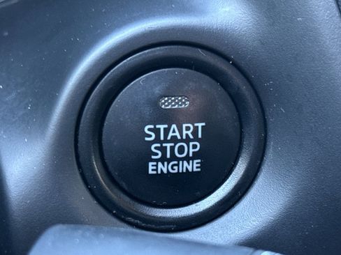 Used 2018 MAZDA MAZDA3 Sport image 24