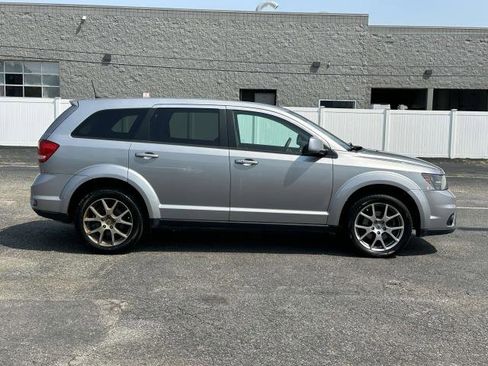 Used 2019 Dodge Journey GT w/ Driver Convenience Group image 2