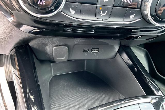 Used 2024 Chevrolet Trax LT w/ Driver Confidence Package FWD image 23