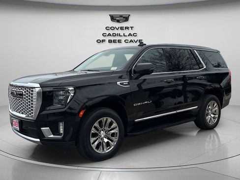 Used 2021 GMC Yukon Denali image 3