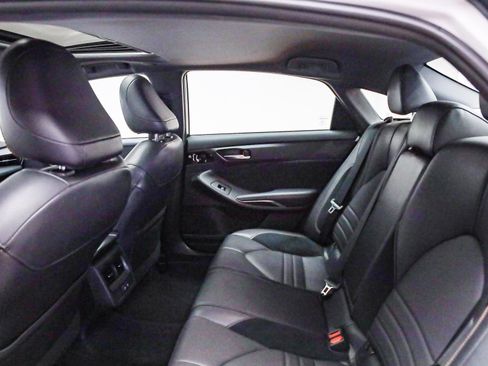 Used 2019 Toyota Avalon XSE w/ Carpet Mat Package FWD image 20