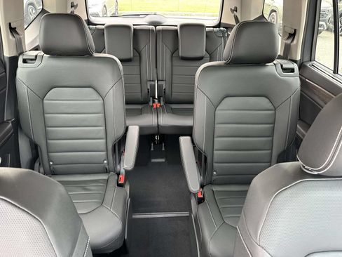 New 2026 Volkswagen Atlas SEL AWD/4WD image 14