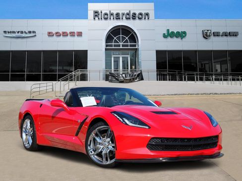 Used 2018 Chevrolet Corvette Stingray Convertible w/ 3LT Preferred Equipment Group RWD image 1