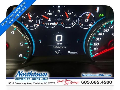 Used 2017 GMC Yukon Denali w/ Open Road Package AWD/4WD image 17