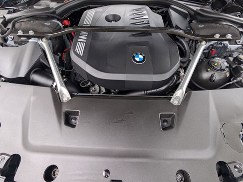 Used 2023 BMW 740i RWD image 20
