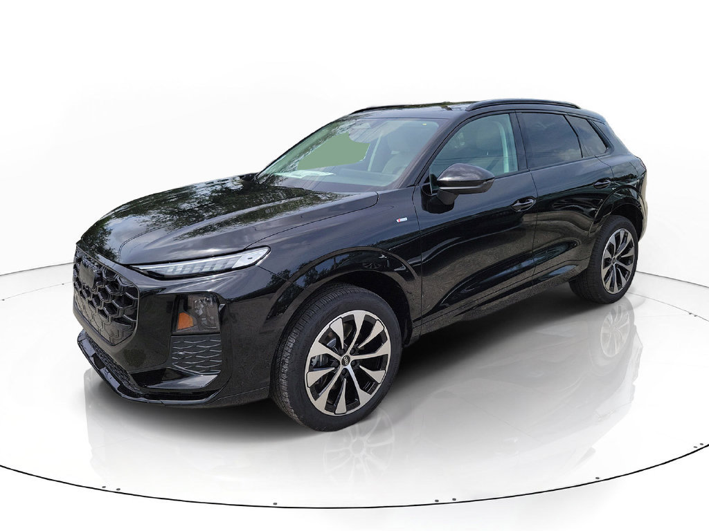 New 2026 Audi Q3 quattro 2.0T AWD/4WD image 2