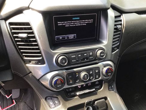 Used 2020 Chevrolet Tahoe LT RWD image 8