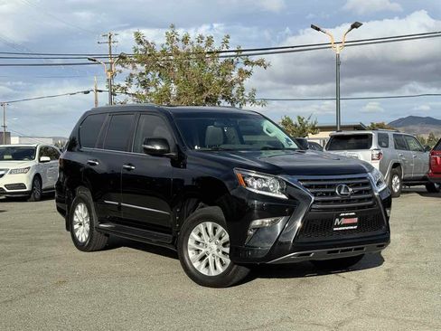 Used 2017 Lexus GX 460 image 1