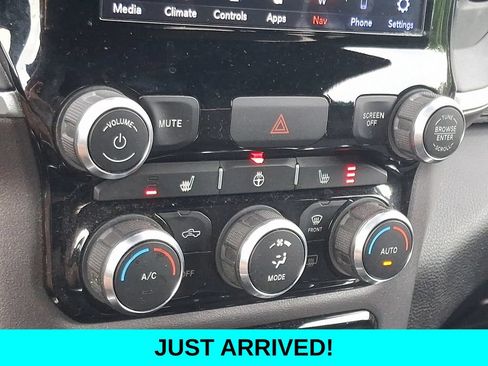 Used 2021 RAM 1500 Big Horn AWD/4WD image 16