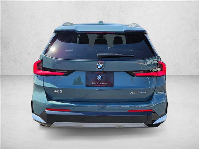 Certified 2025 BMW X1 xDrive28i w/ Convenience Package AWD/4WD image 7