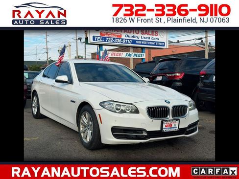 Used 2014 BMW 528i xDrive Sedan AWD/4WD image 1