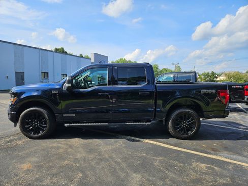 Used 2025 Ford F150 XLT w/ Equipment Group 302A MID AWD/4WD image 8