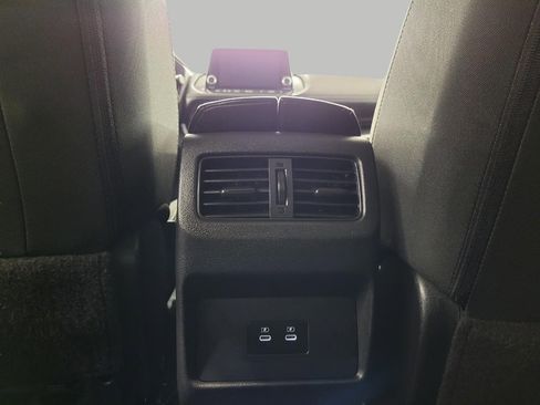 Certified 2025 Nissan Rogue SV image 54