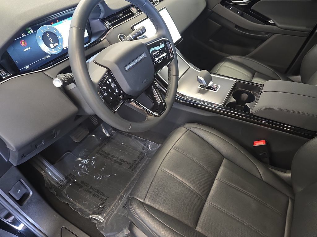 Certified 2026 Land Rover Range Rover Evoque S AWD/4WD image 19