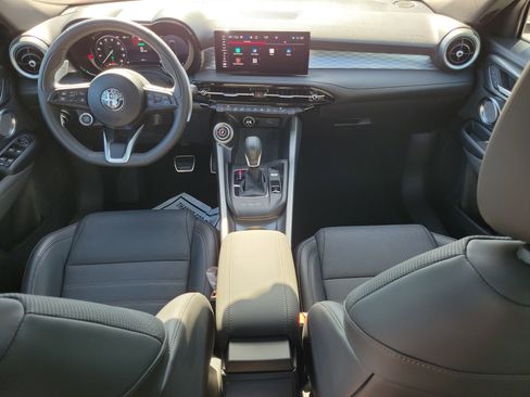 Used 2024 Alfa Romeo Tonale Veloce image 11
